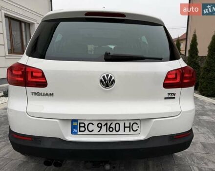 Белый Фольксваген Тигуан, объемом двигателя 2 л и пробегом 142 тыс. км за 12999 $, фото 11 на Automoto.ua