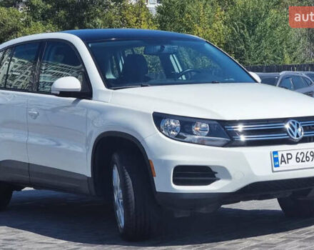 Белый Фольксваген Тигуан, объемом двигателя 1.98 л и пробегом 260 тыс. км за 10000 $, фото 7 на Automoto.ua