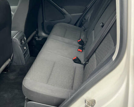 Белый Фольксваген Тигуан, объемом двигателя 1.98 л и пробегом 240 тыс. км за 10900 $, фото 16 на Automoto.ua