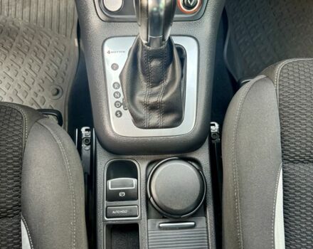 Белый Фольксваген Тигуан, объемом двигателя 2 л и пробегом 35 тыс. км за 21500 $, фото 20 на Automoto.ua