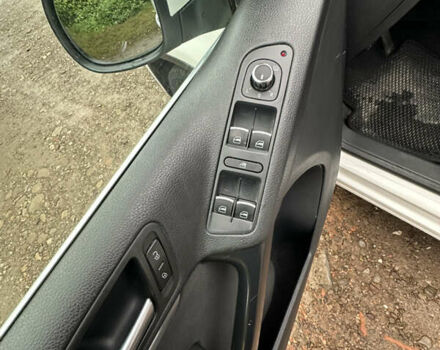 Білий Фольксваген Тігуан, об'ємом двигуна 1.97 л та пробігом 270 тис. км за 17300 $, фото 13 на Automoto.ua