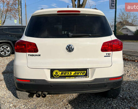 Білий Фольксваген Тігуан, об'ємом двигуна 1.39 л та пробігом 270 тис. км за 13999 $, фото 4 на Automoto.ua
