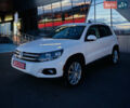 Белый Фольксваген Тигуан, объемом двигателя 0 л и пробегом 210 тыс. км за 11500 $, фото 2 на Automoto.ua