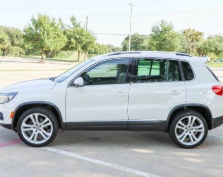 Фольксваген Тигуан 2013 в Хмельницком на Automoto.ua Белый Фольксваген Тигуан, объемом двигателя 2 л и пробегом 85 тыс. км за 4600 $, фото 3 на Automoto.ua