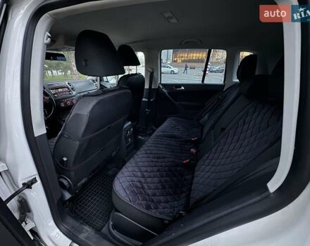 Белый Фольксваген Тигуан, объемом двигателя 1.98 л и пробегом 190 тыс. км за 10900 $, фото 15 на Automoto.ua