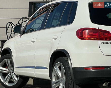 Белый Фольксваген Тигуан, объемом двигателя 1.98 л и пробегом 222 тыс. км за 12799 $, фото 43 на Automoto.ua