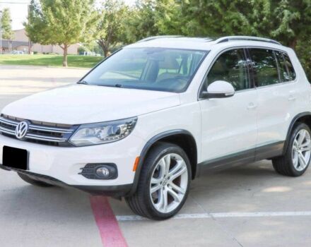 Фольксваген Тигуан 2013 в Хмельницком на Automoto.ua Белый Фольксваген Тигуан, объемом двигателя 2 л и пробегом 85 тыс. км за 4600 $, фото 2 на Automoto.ua