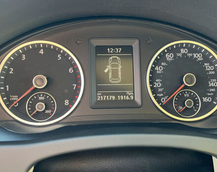 Білий Фольксваген Тігуан, об'ємом двигуна 2 л та пробігом 217 тис. км за 11500 $, фото 11 на Automoto.ua