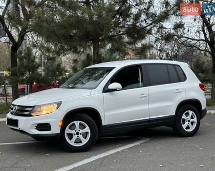 Белый Фольксваген Тигуан, объемом двигателя 1.98 л и пробегом 190 тыс. км за 10900 $, фото 2 на Automoto.ua