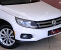 Білий Фольксваген Тігуан, об'ємом двигуна 2 л та пробігом 146 тис. км за 12900 $, фото 2 на Automoto.ua