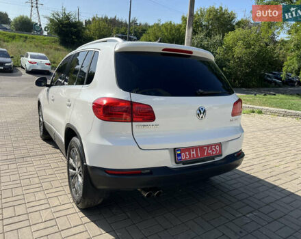 Білий Фольксваген Тігуан, об'ємом двигуна 2 л та пробігом 212 тис. км за 9999 $, фото 5 на Automoto.ua