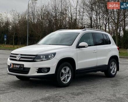 Белый Фольксваген Тигуан, объемом двигателя 2 л и пробегом 216 тыс. км за 14490 $, фото 7 на Automoto.ua