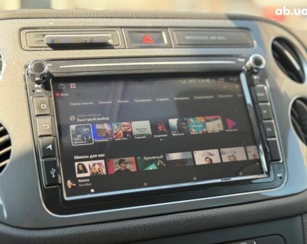 Білий Фольксваген Тігуан, об'ємом двигуна 2 л та пробігом 250 тис. км за 16490 $, фото 29 на Automoto.ua