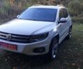 Белый Фольксваген Тигуан, объемом двигателя 2 л и пробегом 234 тыс. км за 10300 $, фото 1 на Automoto.ua