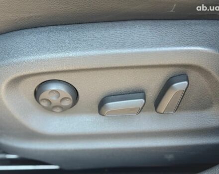 Білий Фольксваген Тігуан, об'ємом двигуна 2 л та пробігом 250 тис. км за 16490 $, фото 23 на Automoto.ua