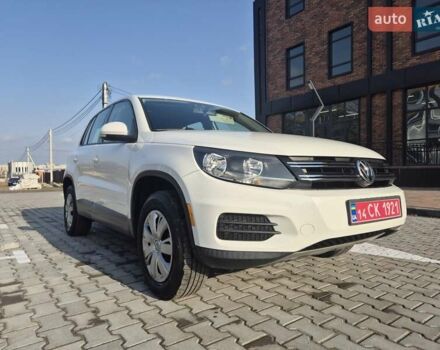 Белый Фольксваген Тигуан, объемом двигателя 1.97 л и пробегом 156 тыс. км за 9999 $, фото 2 на Automoto.ua