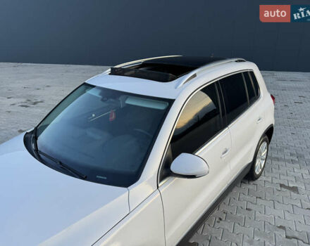 Белый Фольксваген Тигуан, объемом двигателя 1.97 л и пробегом 245 тыс. км за 12999 $, фото 12 на Automoto.ua