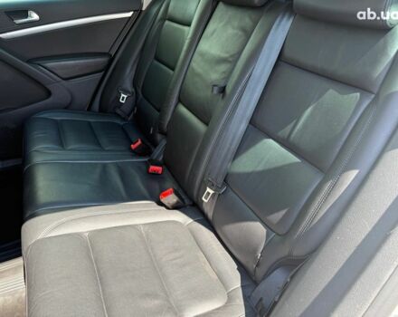 Білий Фольксваген Тігуан, об'ємом двигуна 2 л та пробігом 250 тис. км за 16490 $, фото 11 на Automoto.ua