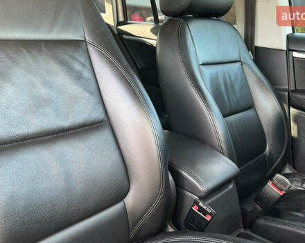 Білий Фольксваген Тігуан, об'ємом двигуна 1.39 л та пробігом 270 тис. км за 13999 $, фото 25 на Automoto.ua