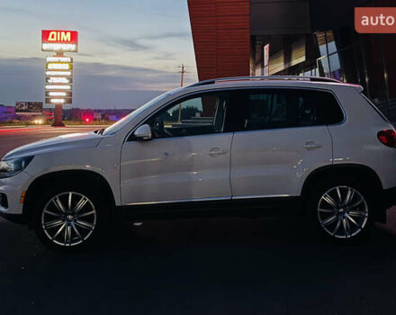 Белый Фольксваген Тигуан, объемом двигателя 0 л и пробегом 210 тыс. км за 11500 $, фото 4 на Automoto.ua