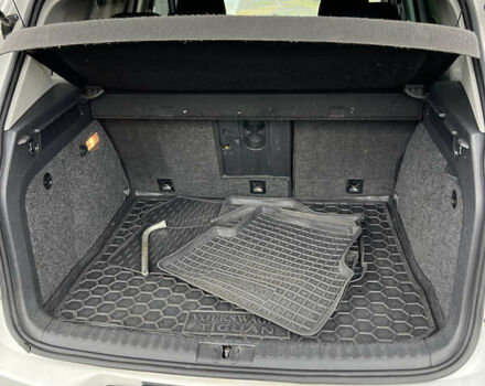 Белый Фольксваген Тигуан, объемом двигателя 1.98 л и пробегом 240 тыс. км за 10900 $, фото 18 на Automoto.ua