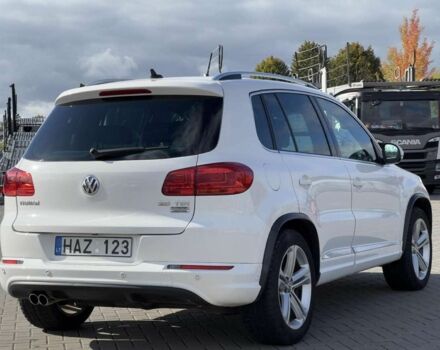 Белый Фольксваген Тигуан, объемом двигателя 2 л и пробегом 121 тыс. км за 8800 $, фото 5 на Automoto.ua