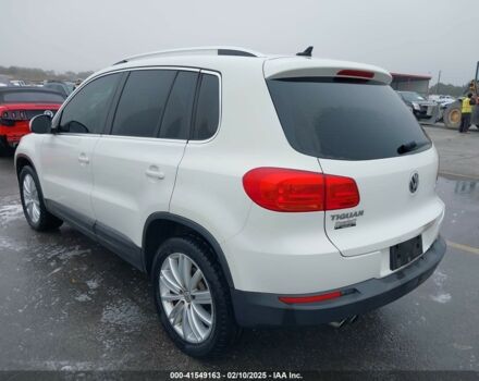 Белый Фольксваген Тигуан, объемом двигателя 2 л и пробегом 115 тыс. км за 9500 $, фото 3 на Automoto.ua