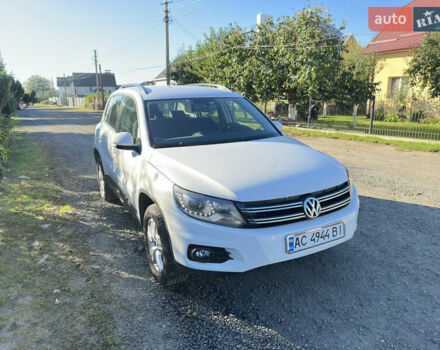 Белый Фольксваген Тигуан, объемом двигателя 1.99 л и пробегом 238 тыс. км за 15600 $, фото 6 на Automoto.ua