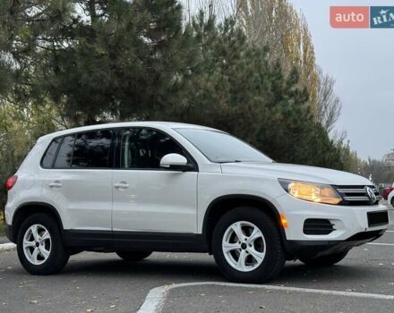 Белый Фольксваген Тигуан, объемом двигателя 1.98 л и пробегом 190 тыс. км за 10900 $, фото 4 на Automoto.ua