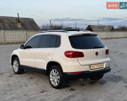 Белый Фольксваген Тигуан, объемом двигателя 1.97 л и пробегом 245 тыс. км за 12999 $, фото 9 на Automoto.ua