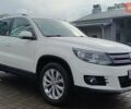 Белый Фольксваген Тигуан, объемом двигателя 2 л и пробегом 95 тыс. км за 17900 $, фото 3 на Automoto.ua