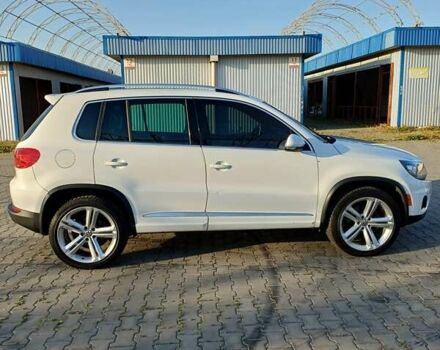 Белый Фольксваген Тигуан, объемом двигателя 1.98 л и пробегом 285 тыс. км за 12500 $, фото 1 на Automoto.ua
