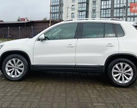 Белый Фольксваген Тигуан, объемом двигателя 2 л и пробегом 95 тыс. км за 17900 $, фото 8 на Automoto.ua