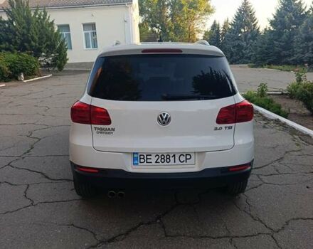 Белый Фольксваген Тигуан, объемом двигателя 1.98 л и пробегом 157 тыс. км за 10000 $, фото 8 на Automoto.ua