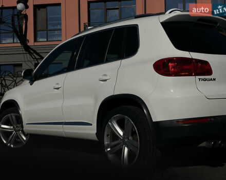 Белый Фольксваген Тигуан, объемом двигателя 1.98 л и пробегом 222 тыс. км за 12799 $, фото 50 на Automoto.ua