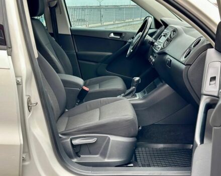 Білий Фольксваген Тігуан, об'ємом двигуна 1.98 л та пробігом 168 тис. км за 10999 $, фото 6 на Automoto.ua