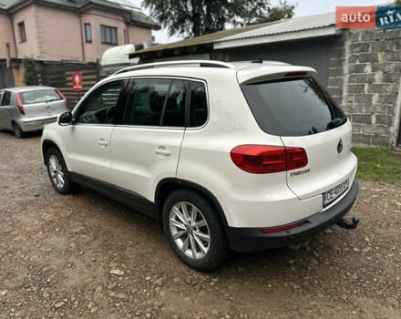 Білий Фольксваген Тігуан, об'ємом двигуна 1.97 л та пробігом 270 тис. км за 17300 $, фото 2 на Automoto.ua