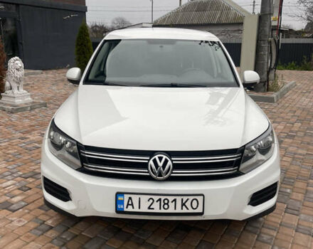 Белый Фольксваген Тигуан, объемом двигателя 1.98 л и пробегом 198 тыс. км за 10800 $, фото 2 на Automoto.ua