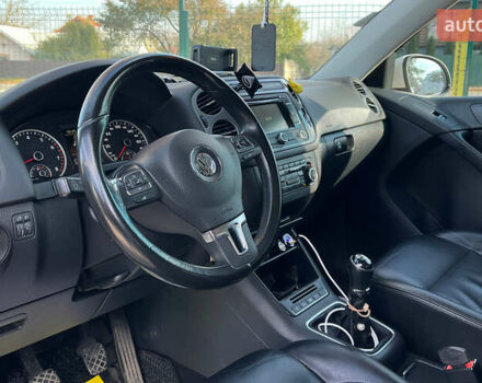 Білий Фольксваген Тігуан, об'ємом двигуна 1.39 л та пробігом 270 тис. км за 13999 $, фото 6 на Automoto.ua