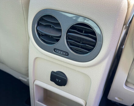 Білий Фольксваген Тігуан, об'ємом двигуна 2 л та пробігом 217 тис. км за 11500 $, фото 18 на Automoto.ua