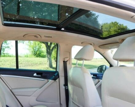 Фольксваген Тигуан 2013 в Хмельницком на Automoto.ua Белый Фольксваген Тигуан, объемом двигателя 2 л и пробегом 85 тыс. км за 4600 $, фото 17 на Automoto.ua