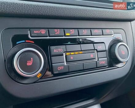 Белый Фольксваген Тигуан, объемом двигателя 2 л и пробегом 216 тыс. км за 14490 $, фото 14 на Automoto.ua