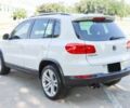 Фольксваген Тигуан 2013 в Хмельницком на Automoto.ua Белый Фольксваген Тигуан, объемом двигателя 2 л и пробегом 85 тыс. км за 4600 $, фото 4 на Automoto.ua