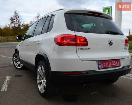 Белый Фольксваген Тигуан, объемом двигателя 2 л и пробегом 156 тыс. км за 12750 $, фото 25 на Automoto.ua