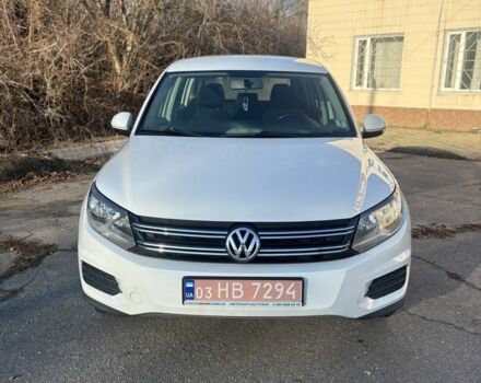 Білий Фольксваген Тігуан, об'ємом двигуна 2 л та пробігом 220 тис. км за 259 $, фото 2 на Automoto.ua