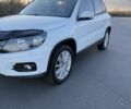 Білий Фольксваген Тігуан, об'ємом двигуна 2 л та пробігом 122 тис. км за 12200 $, фото 4 на Automoto.ua