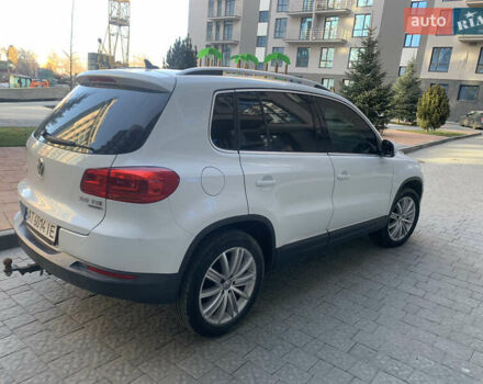 Білий Фольксваген Тігуан, об'ємом двигуна 1.98 л та пробігом 267 тис. км за 12400 $, фото 5 на Automoto.ua