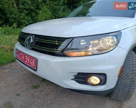 Білий Фольксваген Тігуан, об'ємом двигуна 1.98 л та пробігом 204 тис. км за 10900 $, фото 19 на Automoto.ua