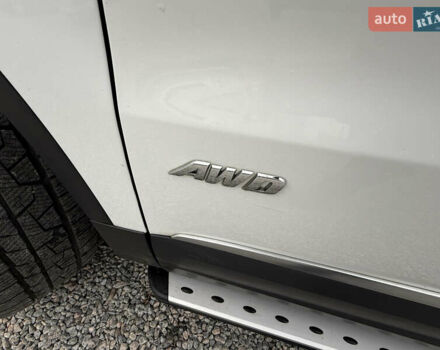 Білий Фольксваген Тігуан, об'ємом двигуна 1.97 л та пробігом 279 тис. км за 12999 $, фото 13 на Automoto.ua