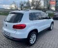 Белый Фольксваген Тигуан, объемом двигателя 1.97 л и пробегом 75 тыс. км за 18000 $, фото 2 на Automoto.ua